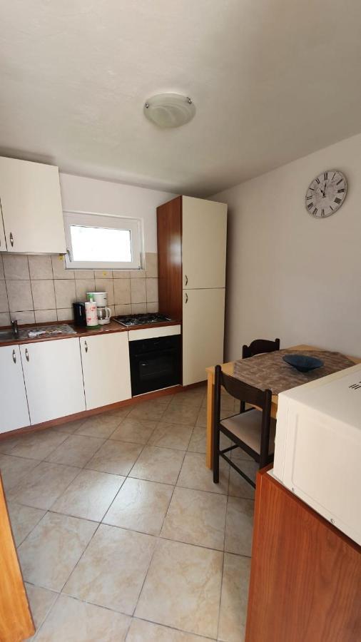 Apartments Balen Barbat na Rabu Exterior photo